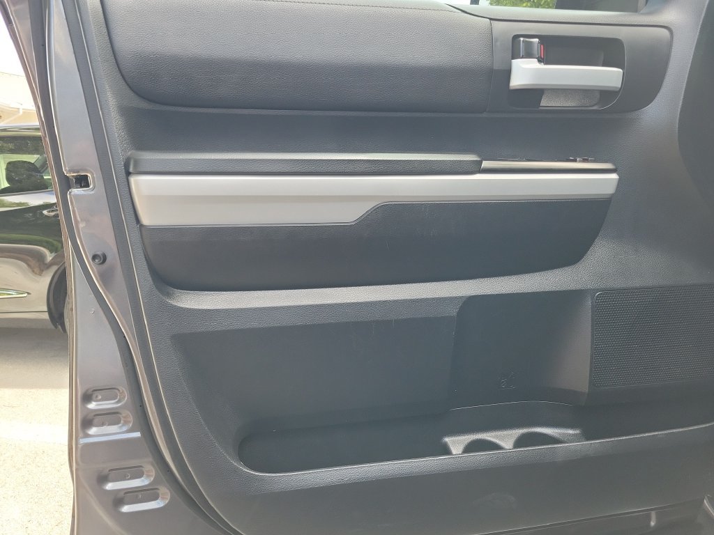Used 2019 Gray Toyota SR5 image 21