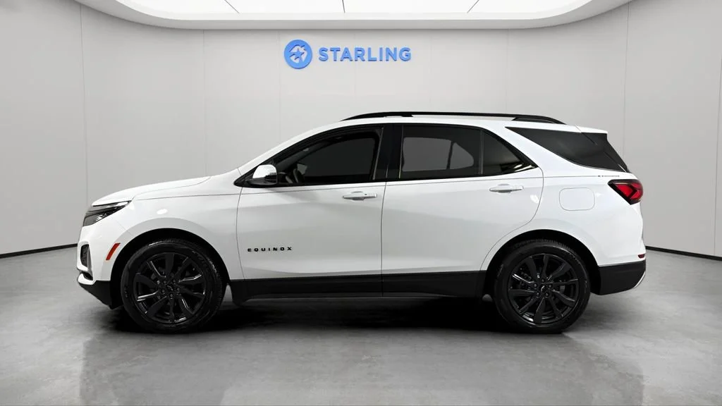 Used 2024 Summit White Chevrolet RS image 4