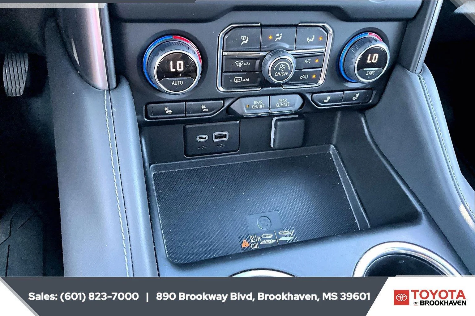 Used 2024 Black Chevrolet Z71 image 24