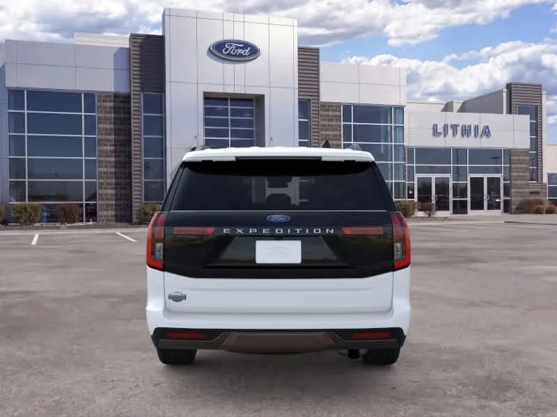 New 2026 Star White Metallic Tri-Coat Ford King Ranch® image 5