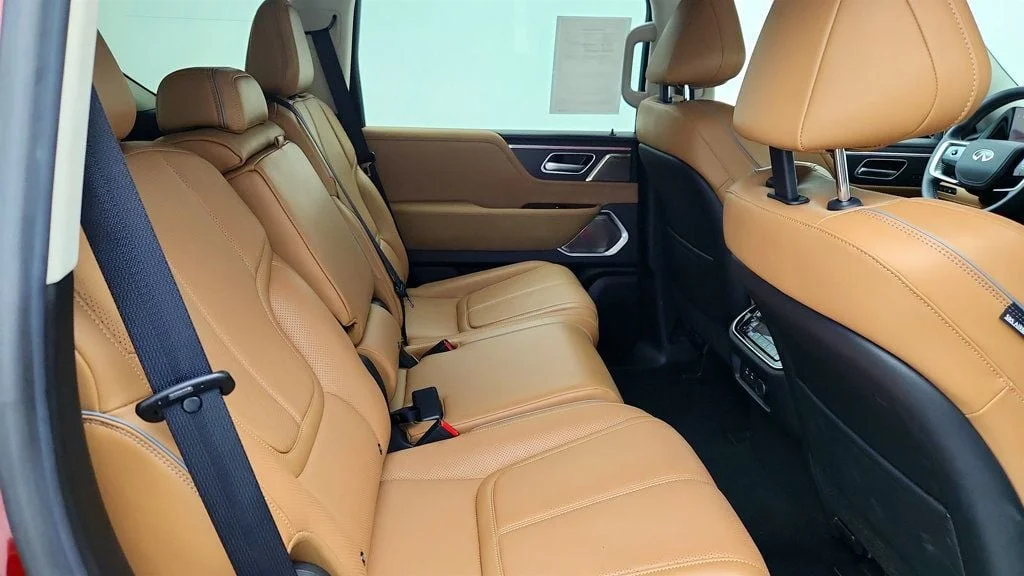 Used 2026 Coulis Red INFINITI SENSORY AWD *Ltd Avail* w/ ProPILOT Assist 2.1, Split Bench Seat image 25