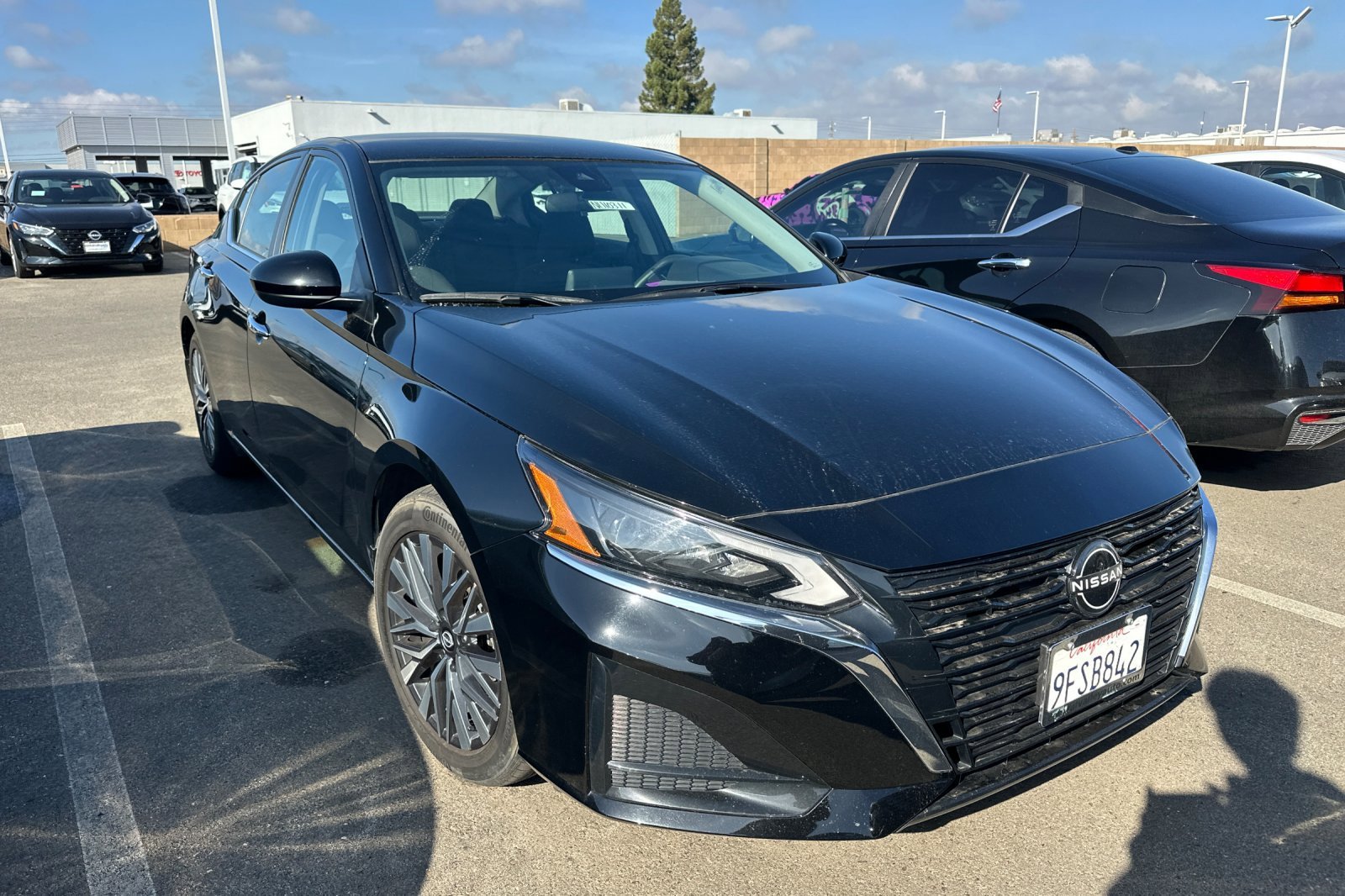 2023 Nissan Altima 2.5 SV photo 2