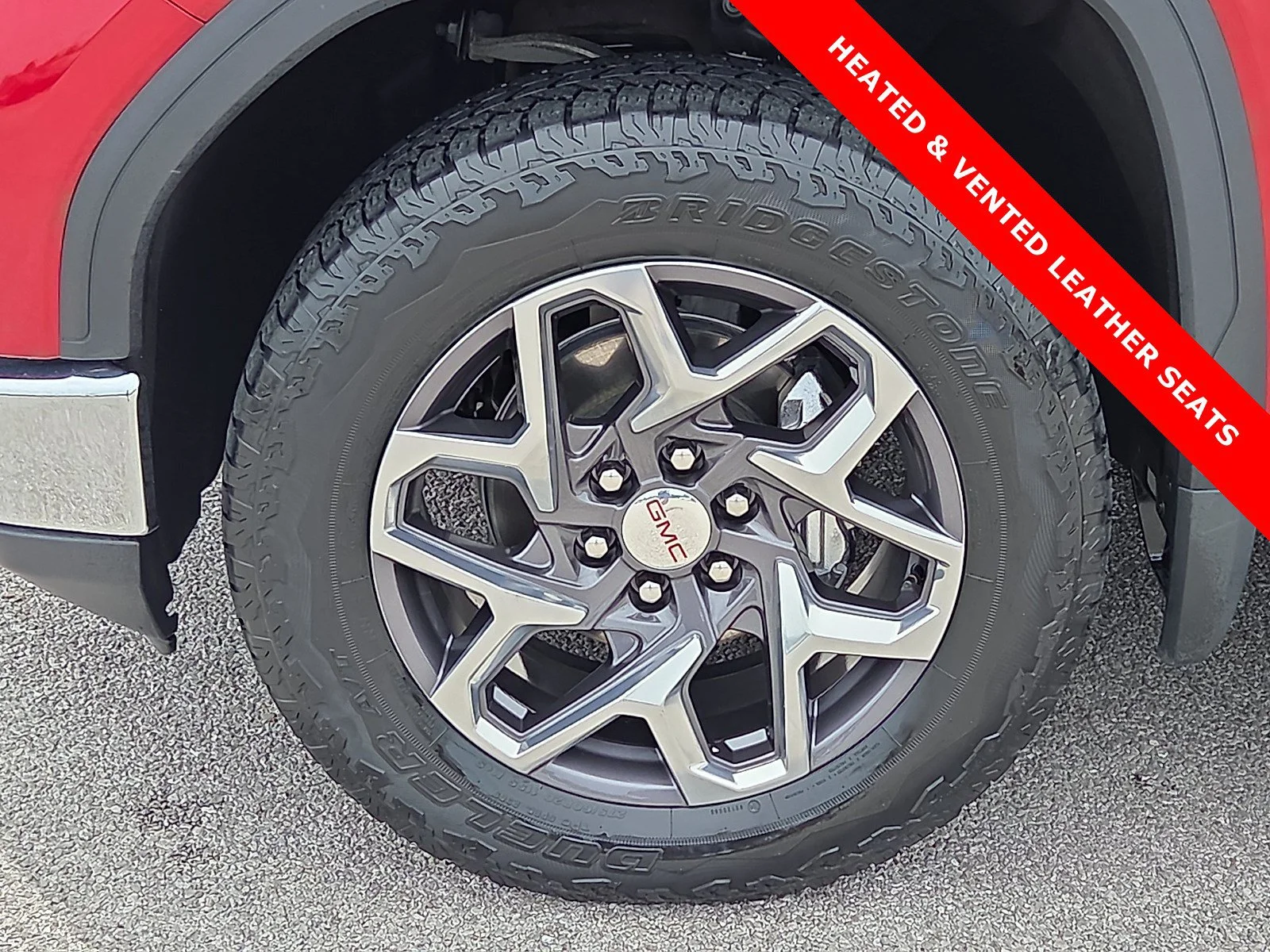 Used 2023 Volcanic Red Tintcoat GMC SLT image 7