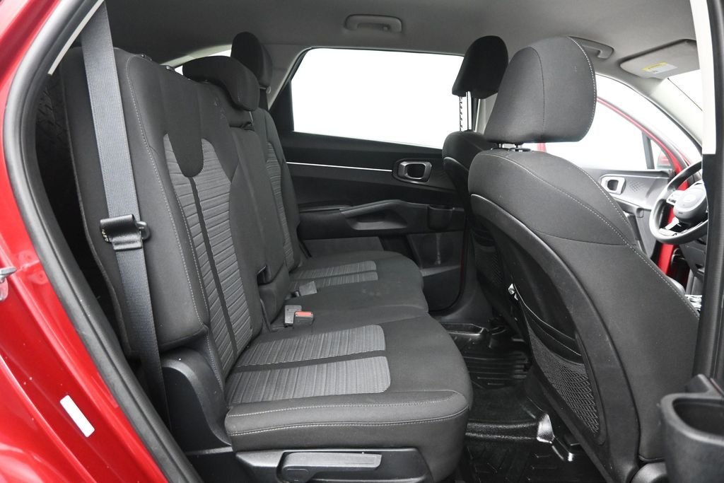 Used 2021 Passion Red Tintcoat Kia LX image 22
