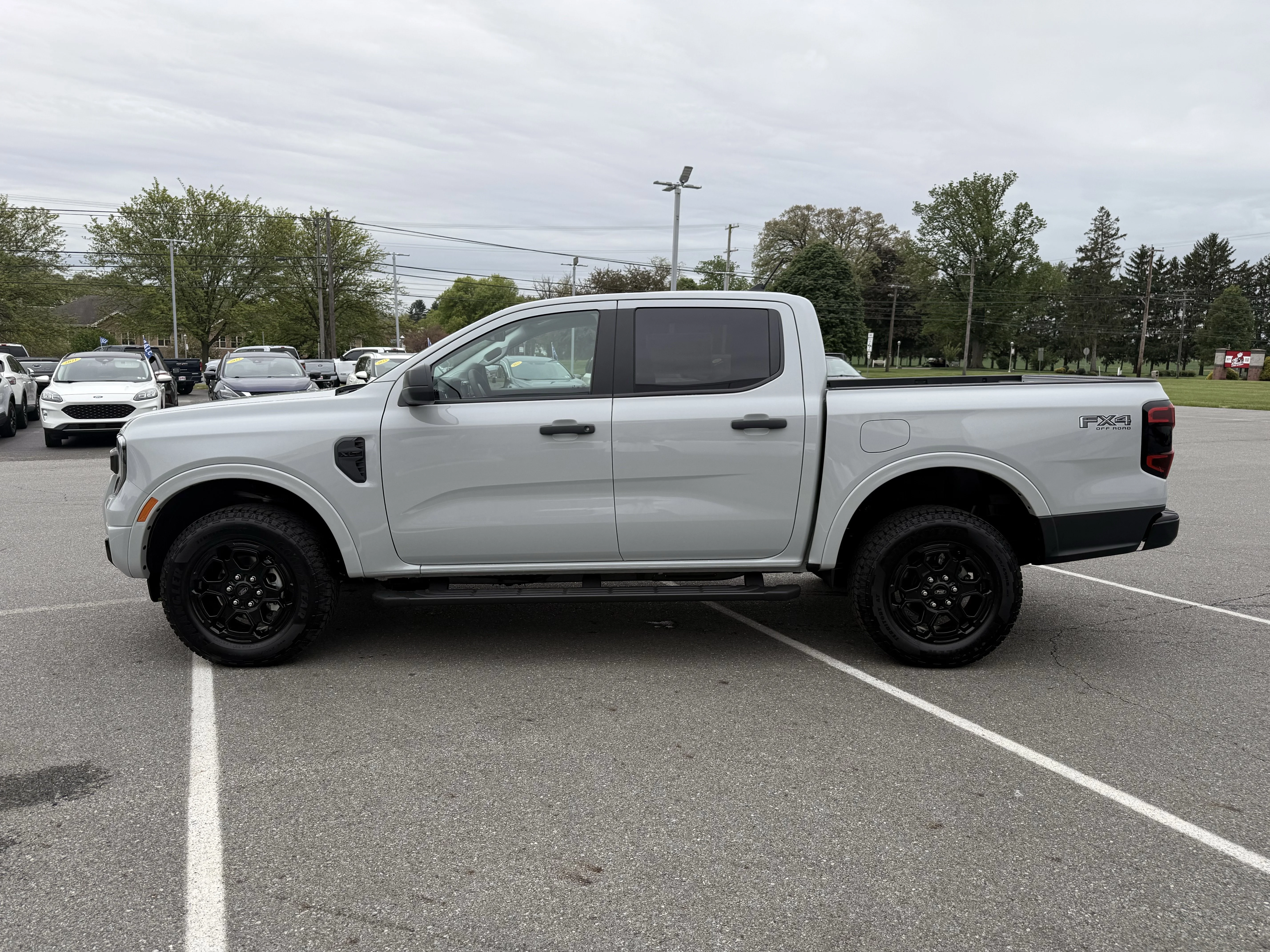 New 2026 Avalanche Ford XLT image 7