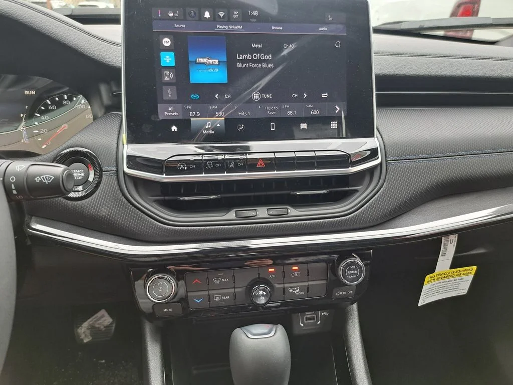 New 2026 Silver Jeep Latitude image 14