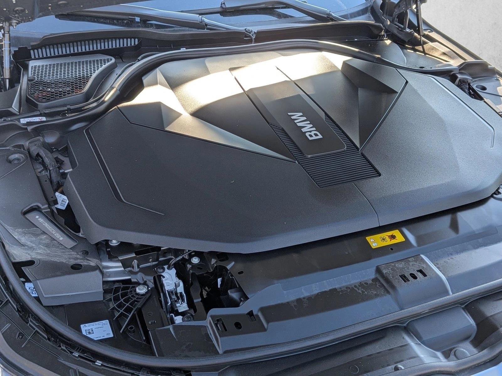 2025 BMW i5 40 - Photo 24