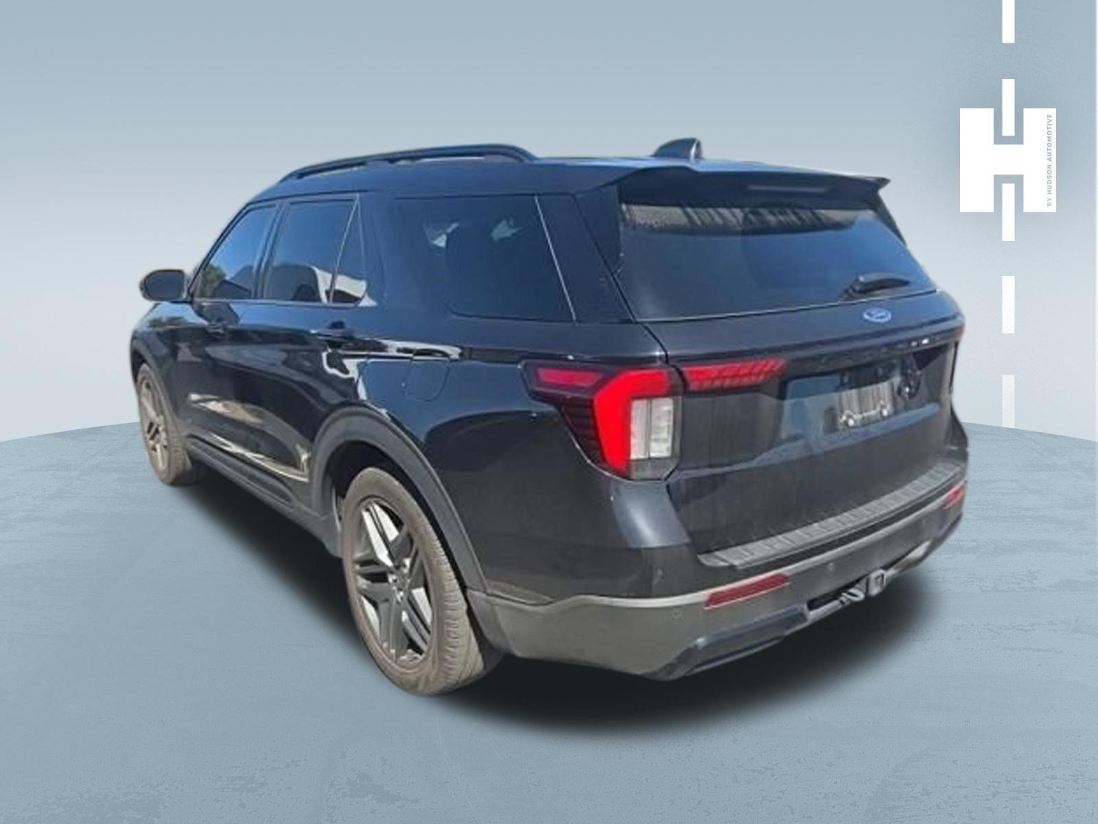 Certified Used 2025 Black Metallic Ford ST-Line image 2
