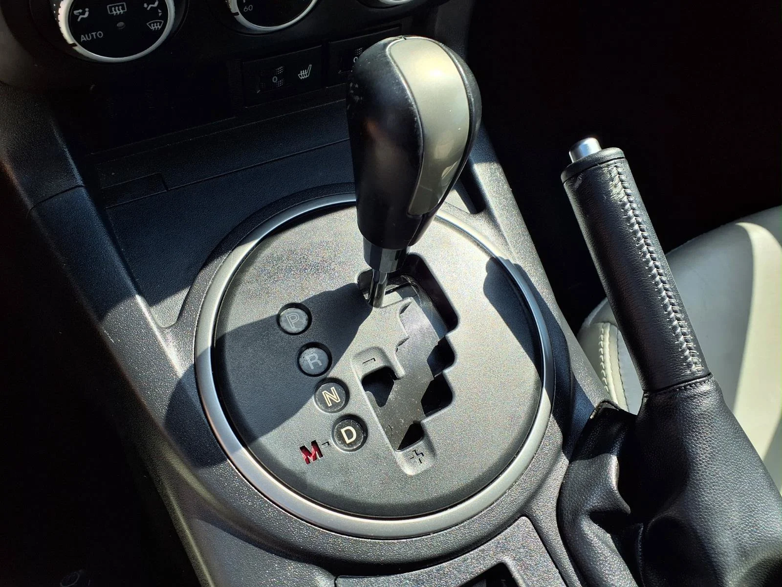 Used 2011 Black Mazda PRHT Grand Touring image 17