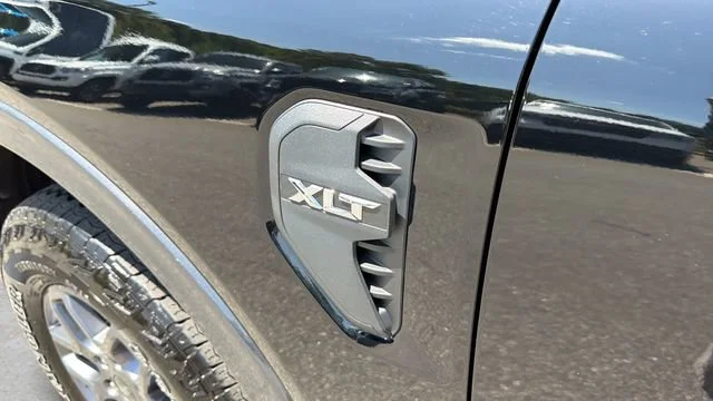 Used 2024  Ford XLT image 42