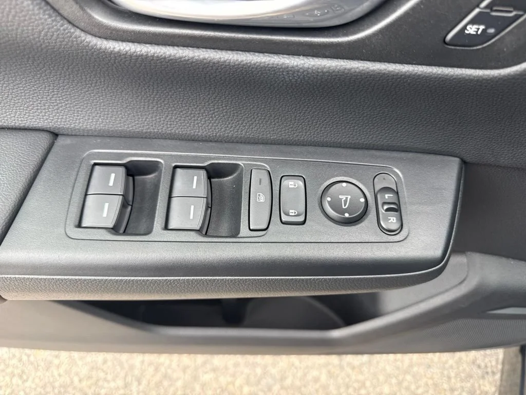 Used 2025 Gray Honda Sport-L image 28