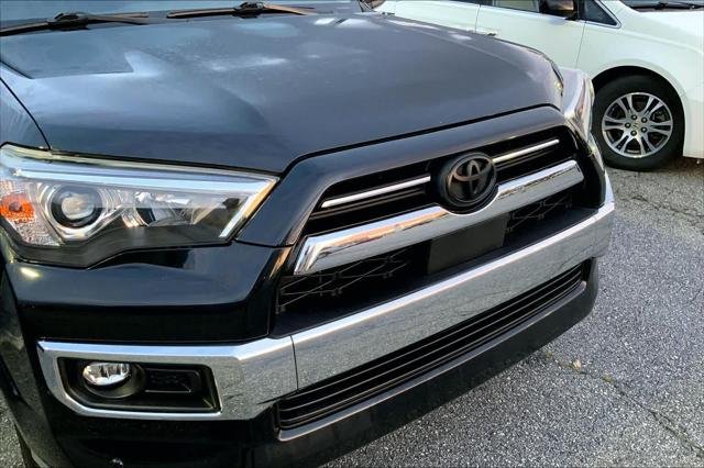 Certified Used 2021 MIDNIGHT BLACK METALLIC Toyota  image 29