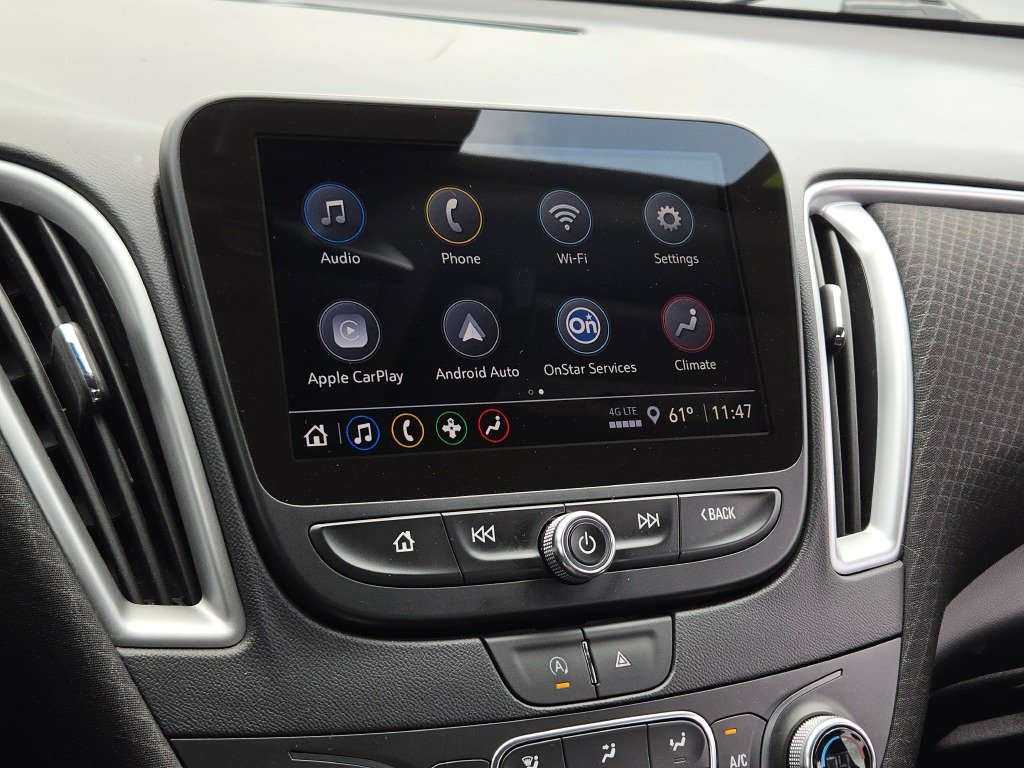 Used 2024 Gray Chevrolet LT image 25