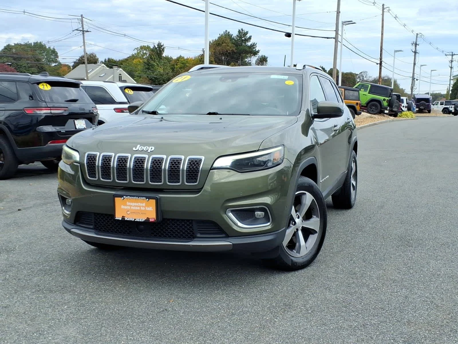 Certified Used 2021 Olive Green Pearl Coat Jeep Limited image 2