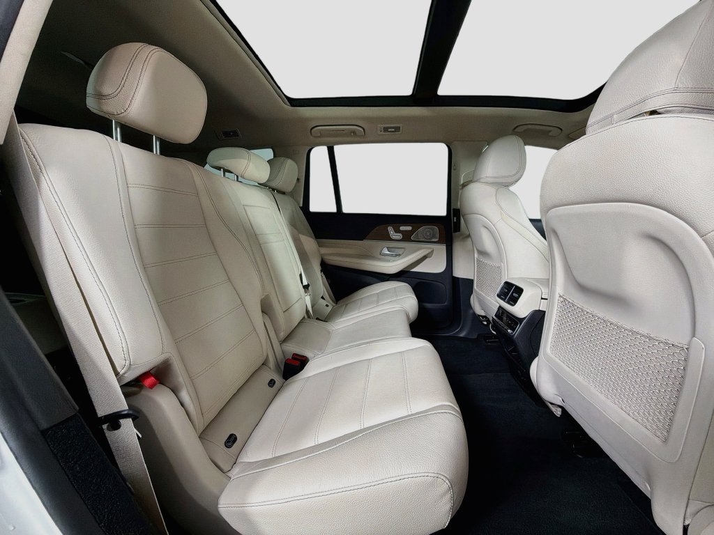 Used 2023 White Mercedes-Benz GLS 450 image 28