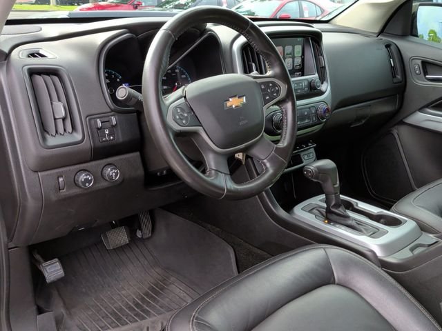 Used 2018 Gray Chevrolet ZR2 image 16