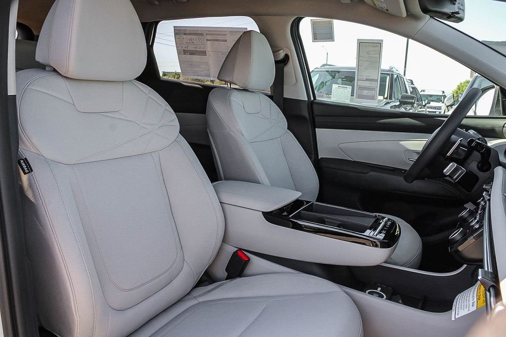 New 2026 White Hyundai SEL image 16