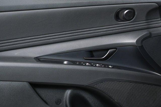 New 2026 Fluid Metal Hyundai SEL Sport image 84