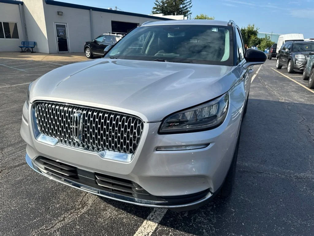 Used 2020 Silver Lincoln Standard image 51