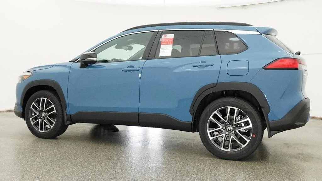 New 2026 Cavalry Blue Toyota XLE image 22