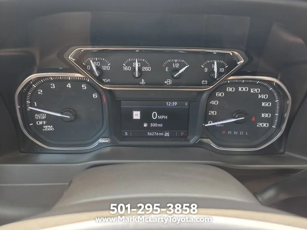 Used 2020 Red GMC SLT image 26