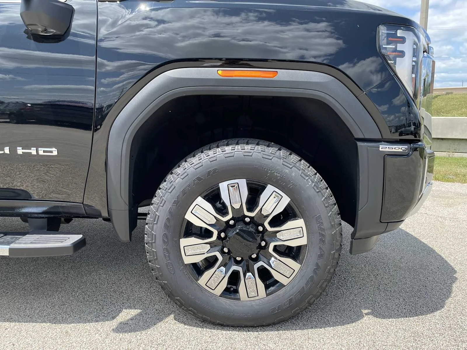 New 2026 Onyx Black GMC Denali image 34