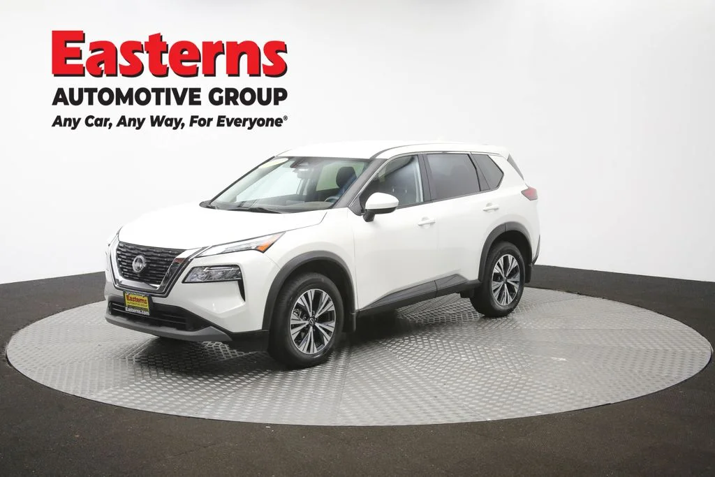 Used 2023 White Nissan SV image 55