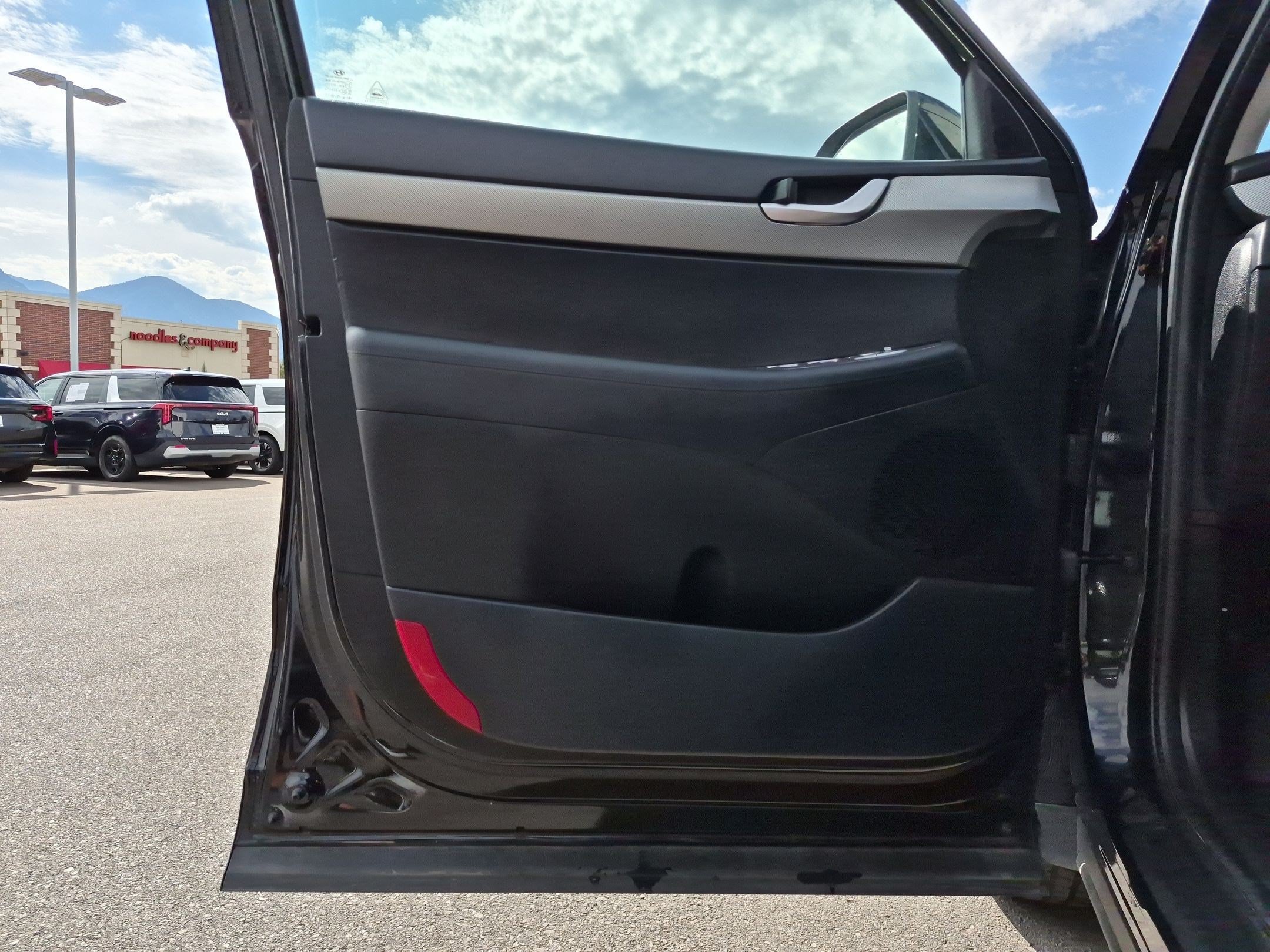 Used 2024 Abyss Black Pearl Hyundai SEL 7P image 13
