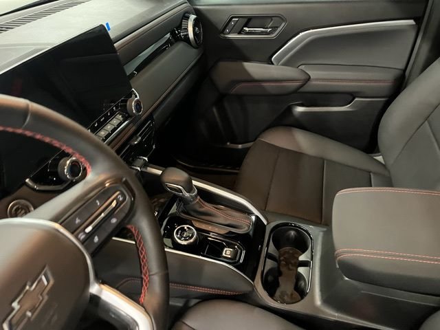 2024 Chevrolet Colorado Z71 - Photo 18