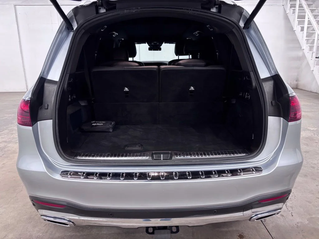 Certified Used 2025 Silver Mercedes-Benz GLS 450 image 28