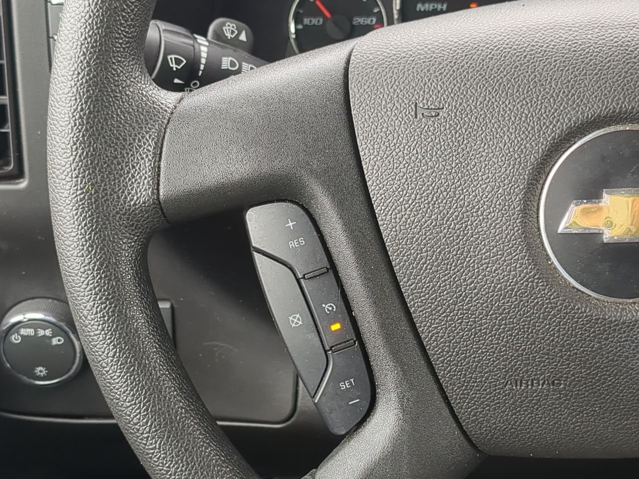 2024 GMC Savana Cargo Work Van - Photo 50