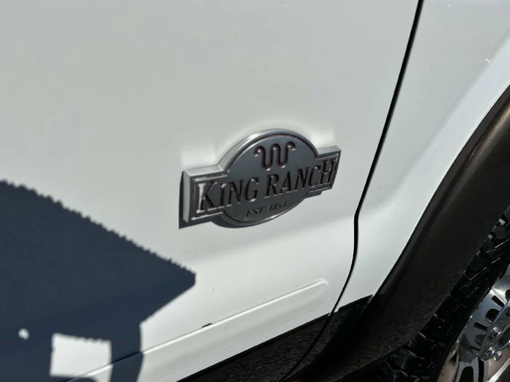 Used 2016 White Ford King Ranch image 30