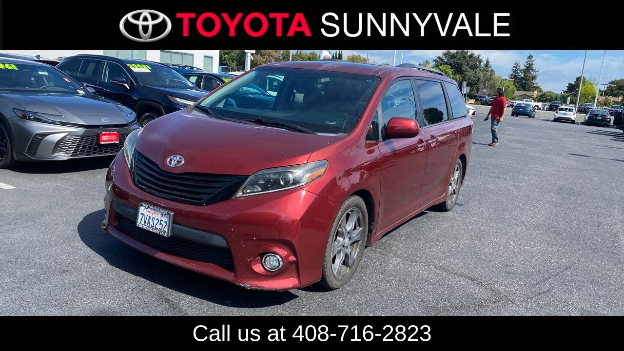 Used 2017 Red Toyota SE image 1