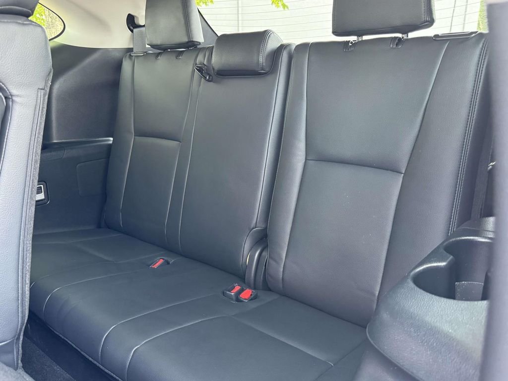 Used 2023 Gray Toyota LE image 17