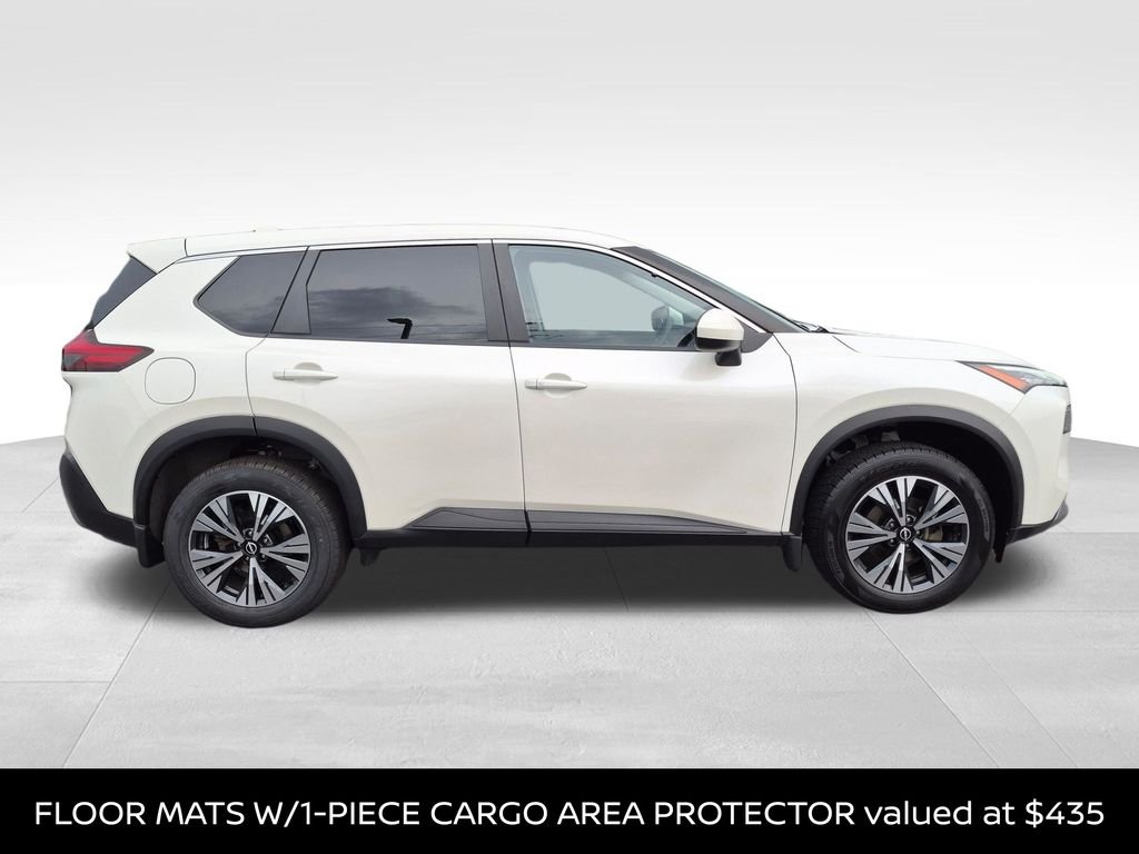 Certified Used 2023 Pearl White Nissan SV image 6