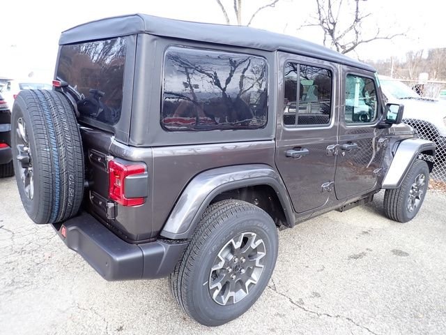 New 2026 Granite Crystal Metallic Clear-Coat Exterior Paint Jeep Sahara image 7