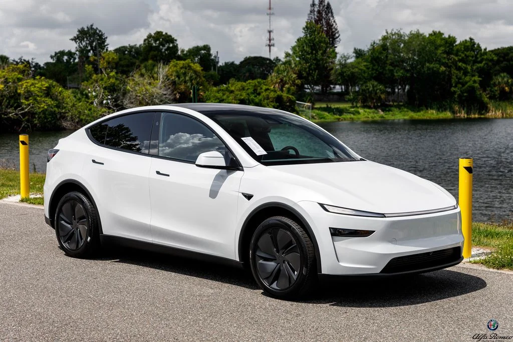 2026 Tesla Model Y Long Range Dual Motor All-Wheel Drive's photo