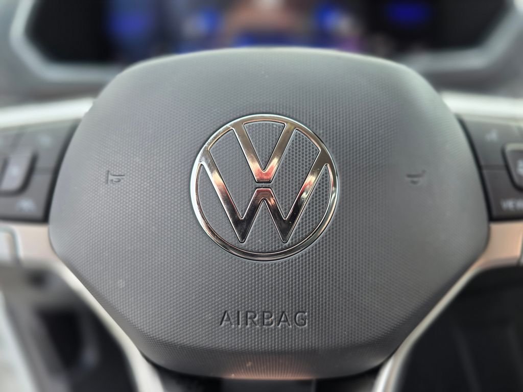 2023 Volkswagen Tiguan SE - Photo 26