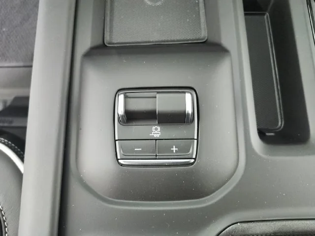New 2026 Summit White GMC AT4X image 34
