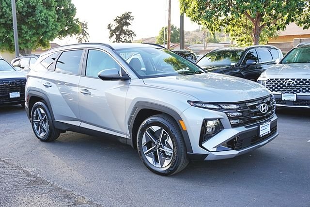 New 2026 Silver Hyundai SEL image 5
