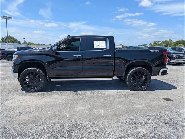 Used 2022 Black Chevrolet LTZ image 4