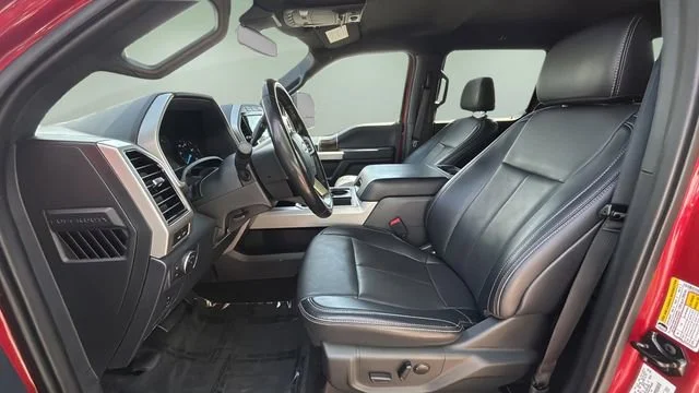 Used 2022 Red Ford LARIAT image 19