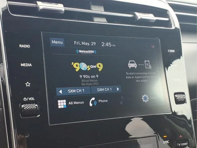 Used 2024  Hyundai SEL image 5