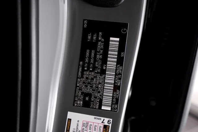 Used 2025 Incognito Lexus 550 Premium+ image 61