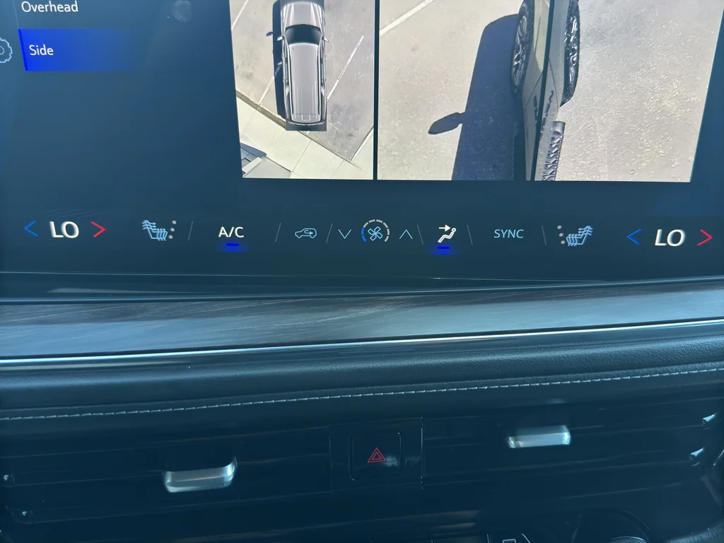 Used 2025 Gray Chevrolet Z71 image 40