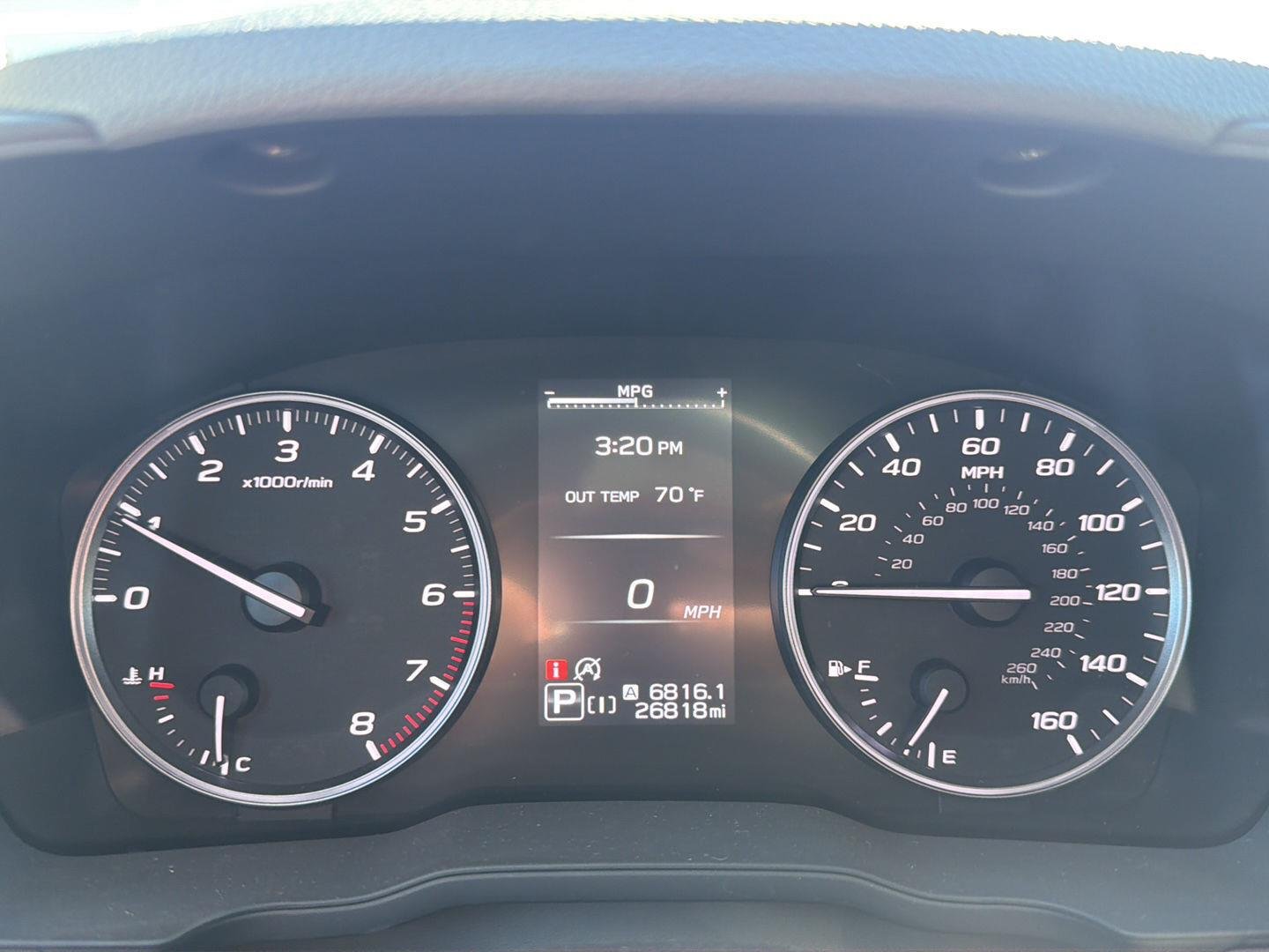 Used 2024 Ice Silver Metallic Subaru Limited image 10