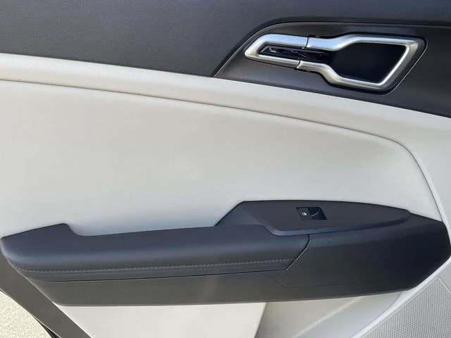 New 2026 Gray Kia EX image 19