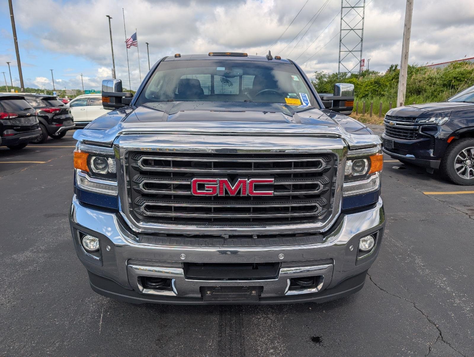 Used 2018 Stone Blue Metallic GMC SLT image 2