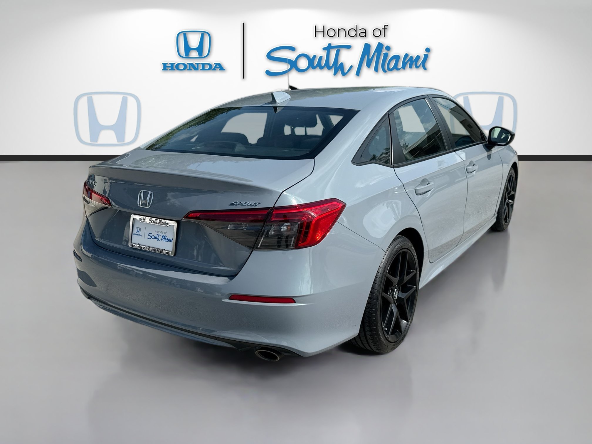 Used 2024 Gray Honda Sport image 6