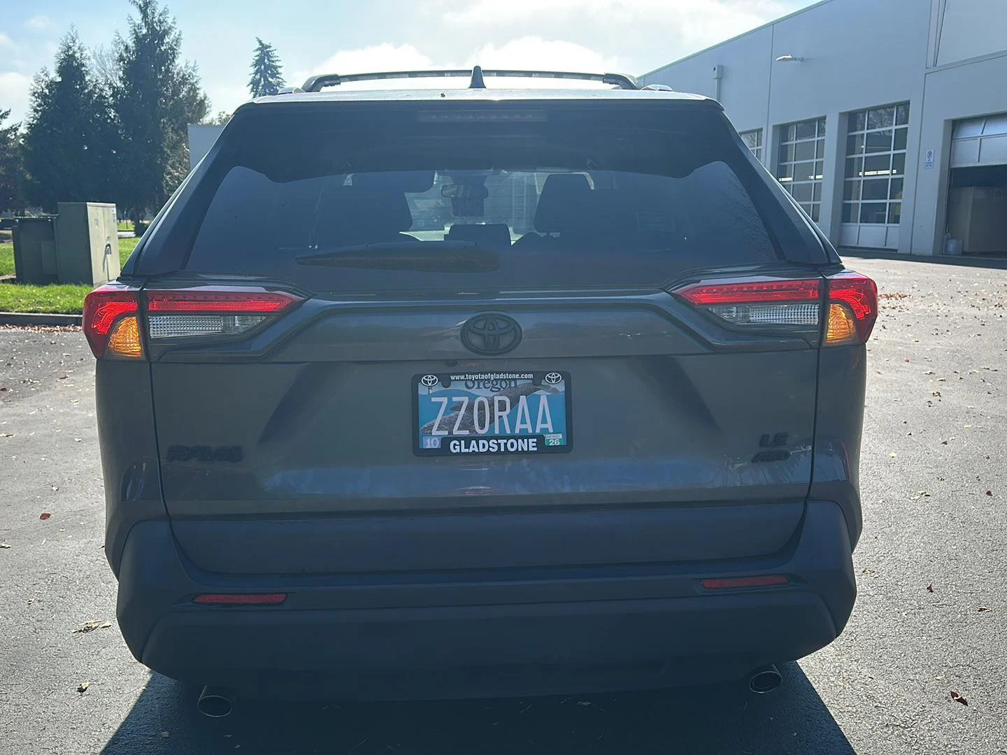 Used 2021 Magnetic Gray Metallic Toyota LE image 3
